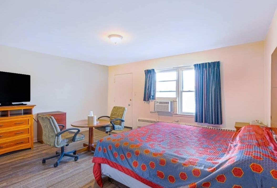 Hillside Manor Motel Dış mekan fotoğraf